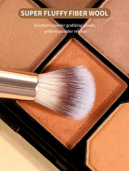 Essential 4-Piece Brush Set – Perfect, Blend, Glow